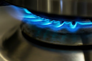 gros plan sur un bruleur de gaz